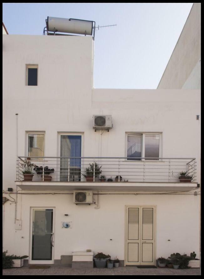 Bed & Breakfast Casa Gilania LMP